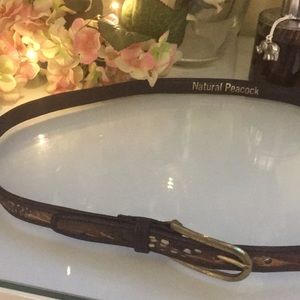 Women’s peacock feather and leather belt